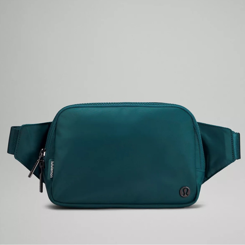 Lululemon Belt Bag Large 2L Green Jasper